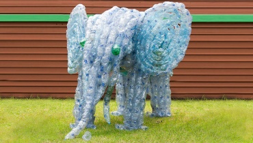 recycled bottle-elephant